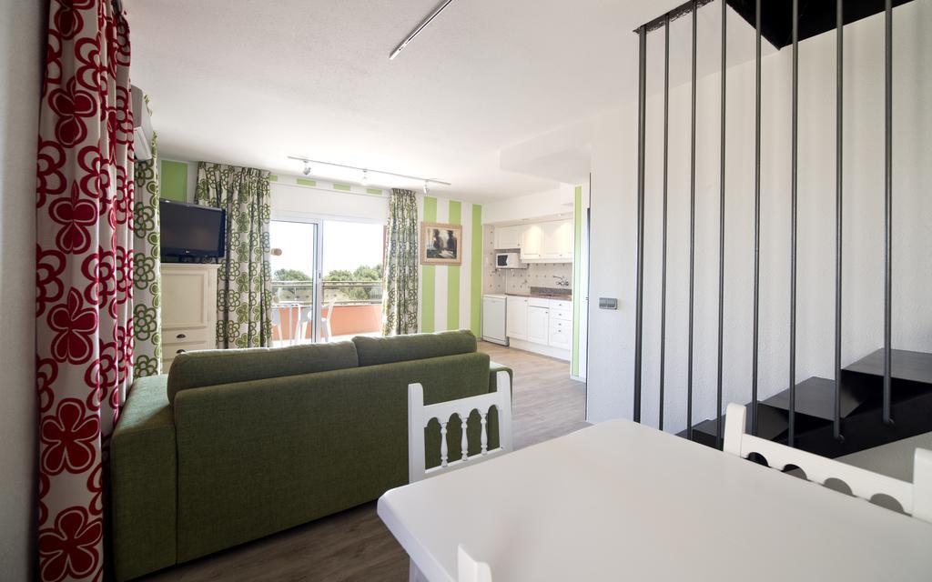 Apartamentos Salles Beach L'Estartit Exterior photo