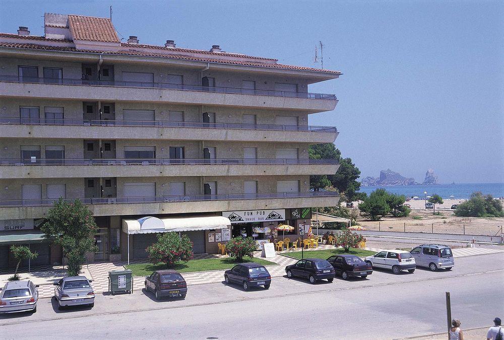 Apartamentos Salles Beach L'Estartit Exterior photo