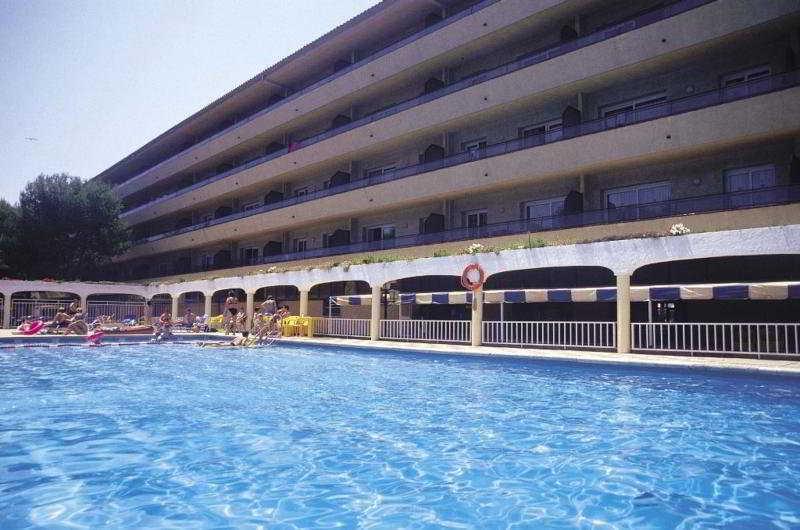 Apartamentos Salles Beach L'Estartit Exterior photo