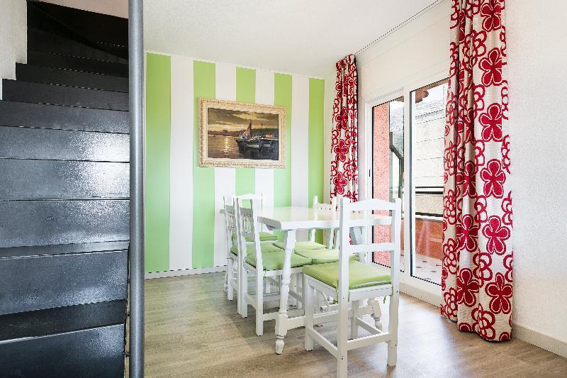 Apartamentos Salles Beach L'Estartit Exterior photo